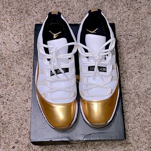 Jordan Retro 11 Low Closing Ceremony Size 12